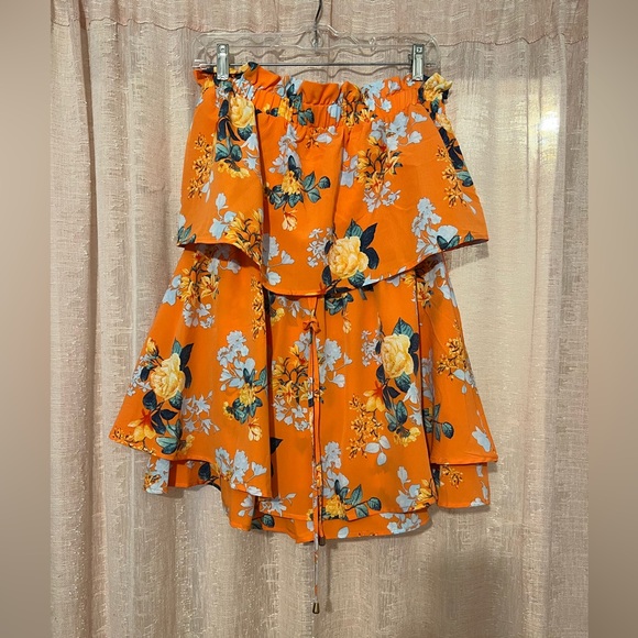 Pink Lily Tropical Romper - Picture 1 of 2